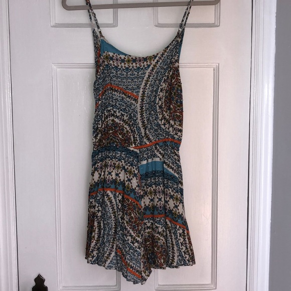 Lovestitch Romper - Picture 3 of 3
